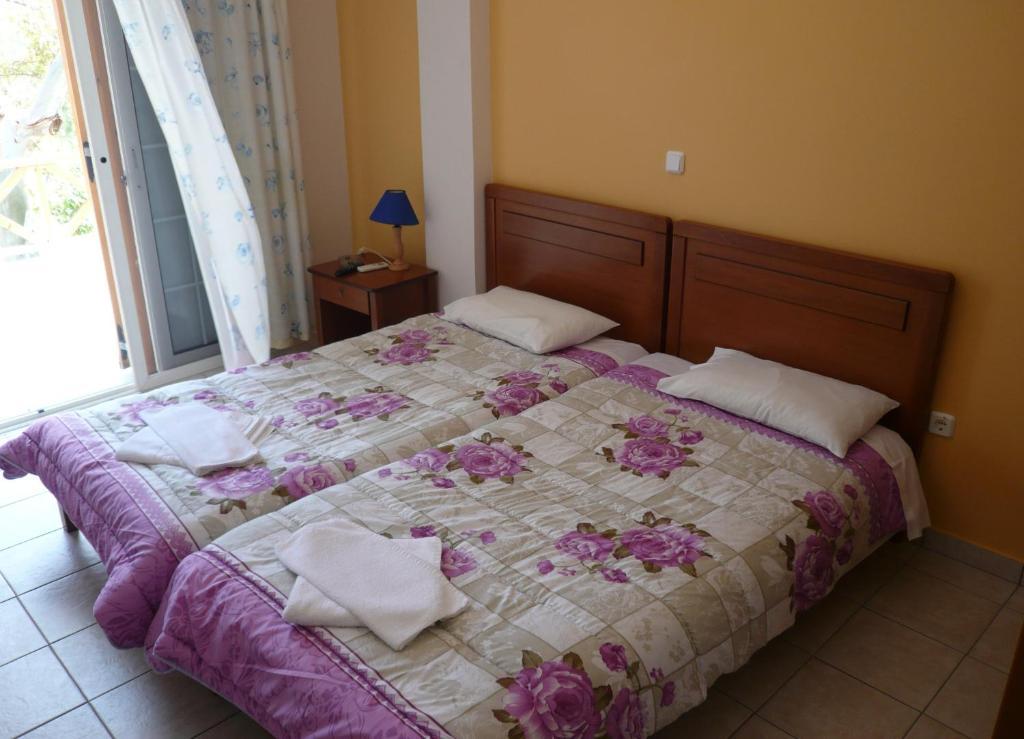 Peter & Tony Rooms Galissas Cameră foto